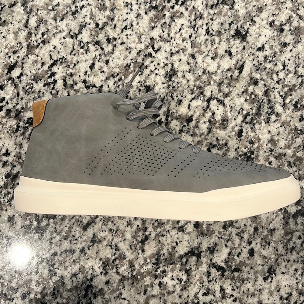 Perry Ellis Portfolio Ultra Foam